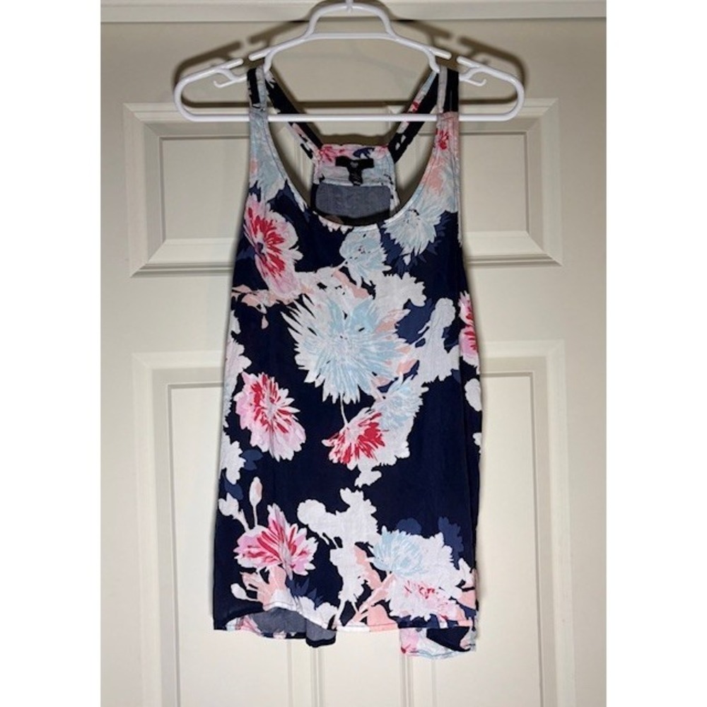 Gap racerback floral tank, size medium